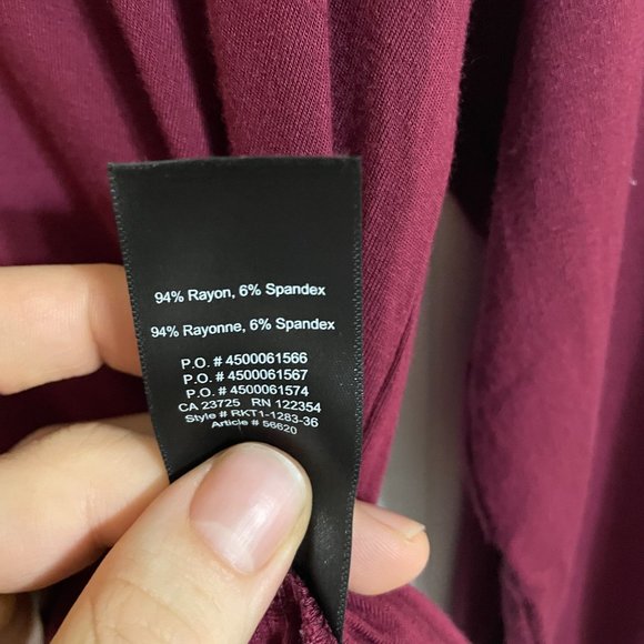 Babaton Burgundy Slitted Flowy Shirt - Picture 6 of 6